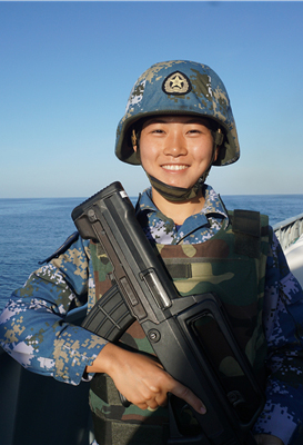 宋玺--北大90后女生响应参军 索马里护航扬国威